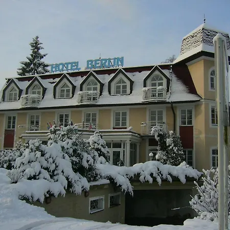 Hotel Ferdinand Mariańskie Łaźnie