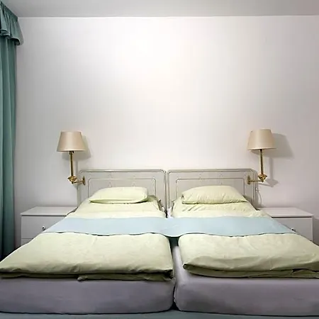 Hotel Ferdinand 3*